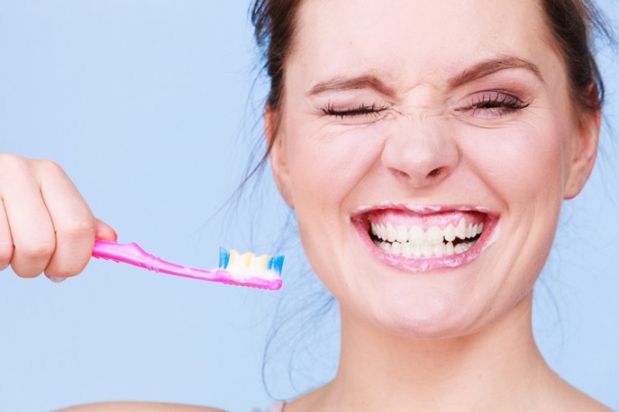 Грешки при миенето на зъби - първа част